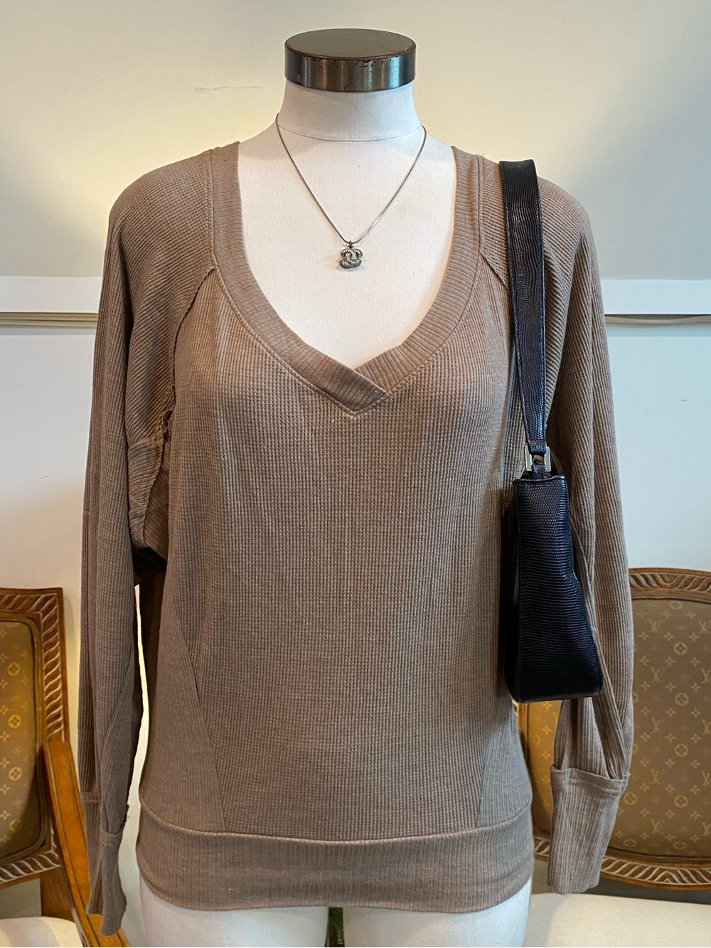 NWT Michael Stars Tan Knit Gabriella V-Neck Top, Oversized XS